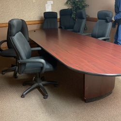 Office Desk & Chairs