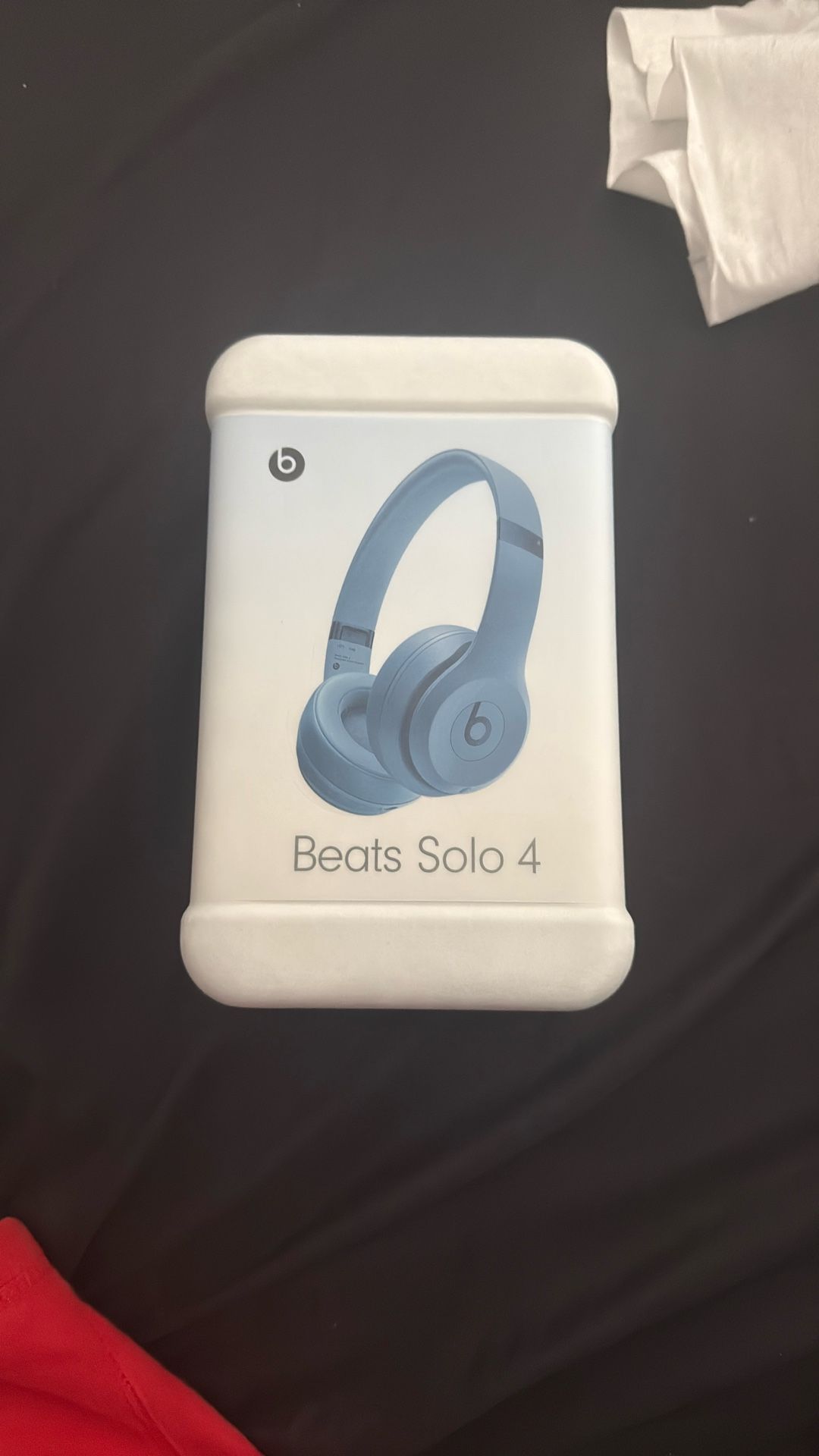 Beats Solo 4