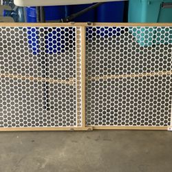 Dog Gate / Baby Gate