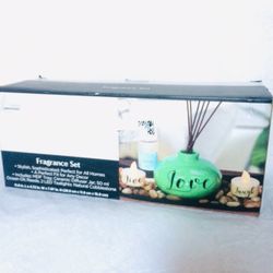 True Living Essentials Fragrance Set