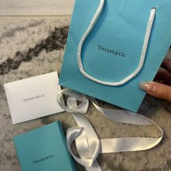 Tiffany blie jewelry gift box set