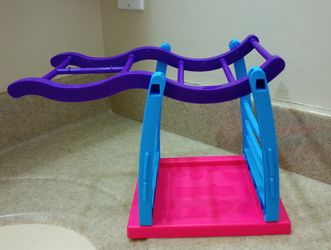 FINGERLINGS MONKEY BAR PLAYSET