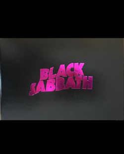 Black Sabbath THE END TOUR  book. 