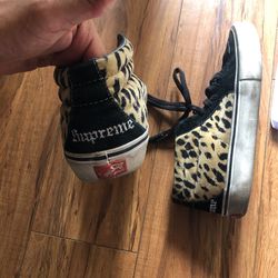 Supreme Vans