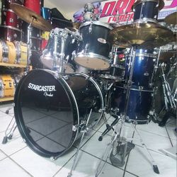 Fender Complete Drum Set !! 🥁 $280 Or Best Offer !!