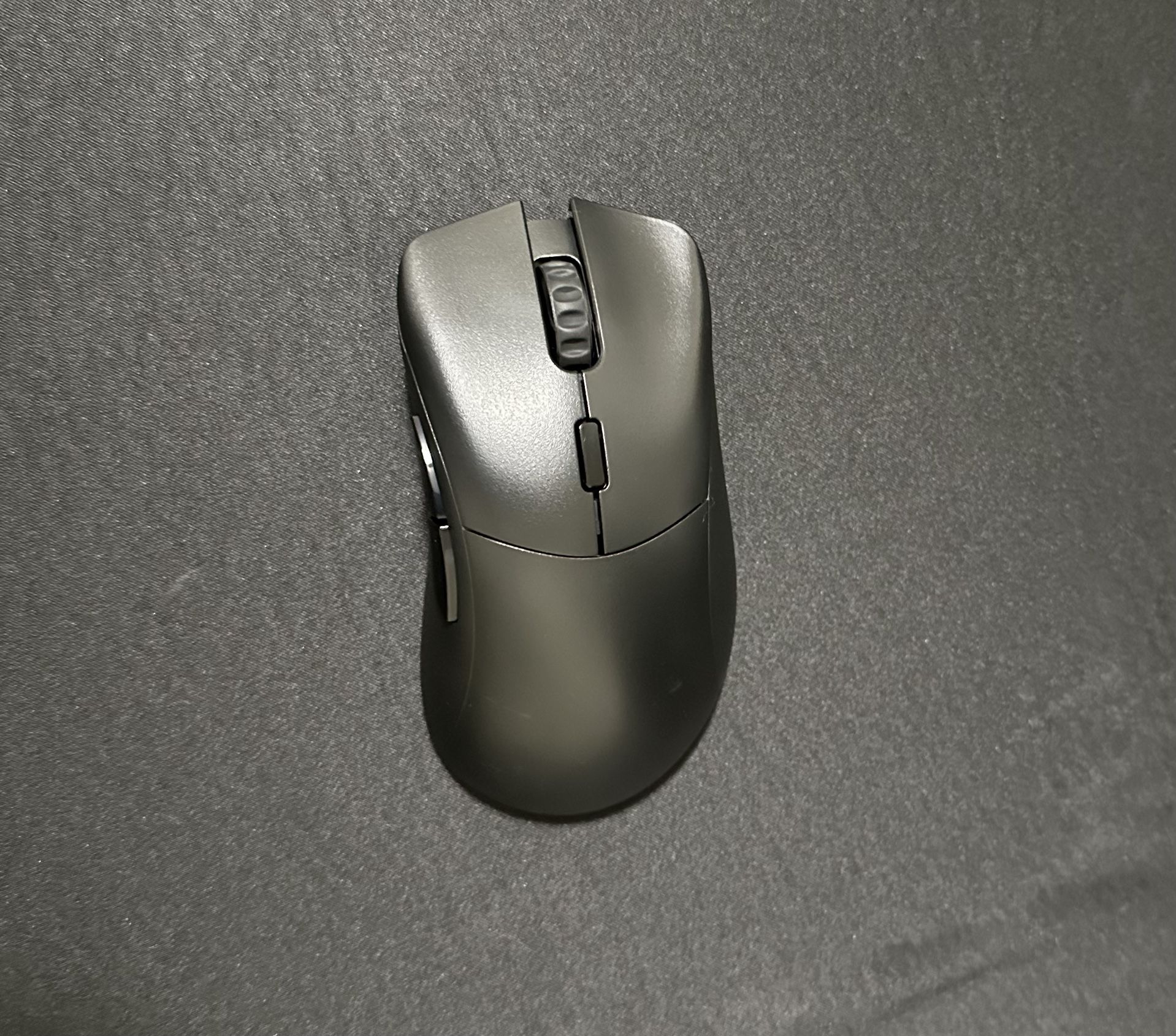 GLORIOUS Gaming Model D 2 PRO 4K/8K Wireless Gaming Mouse