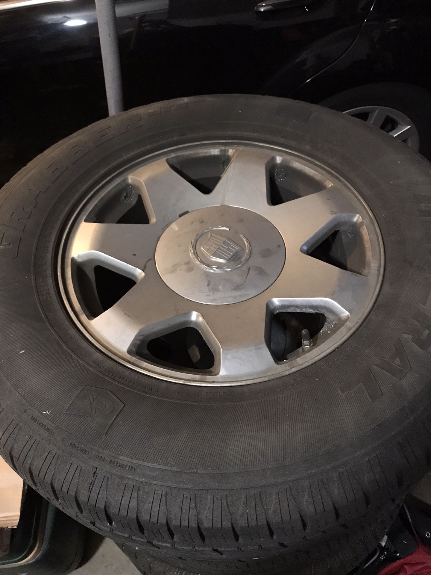 4 - 05 Escalade wheels and tires