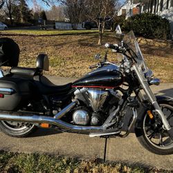 2011 Yamaha VStar 950 Touring Low Miles