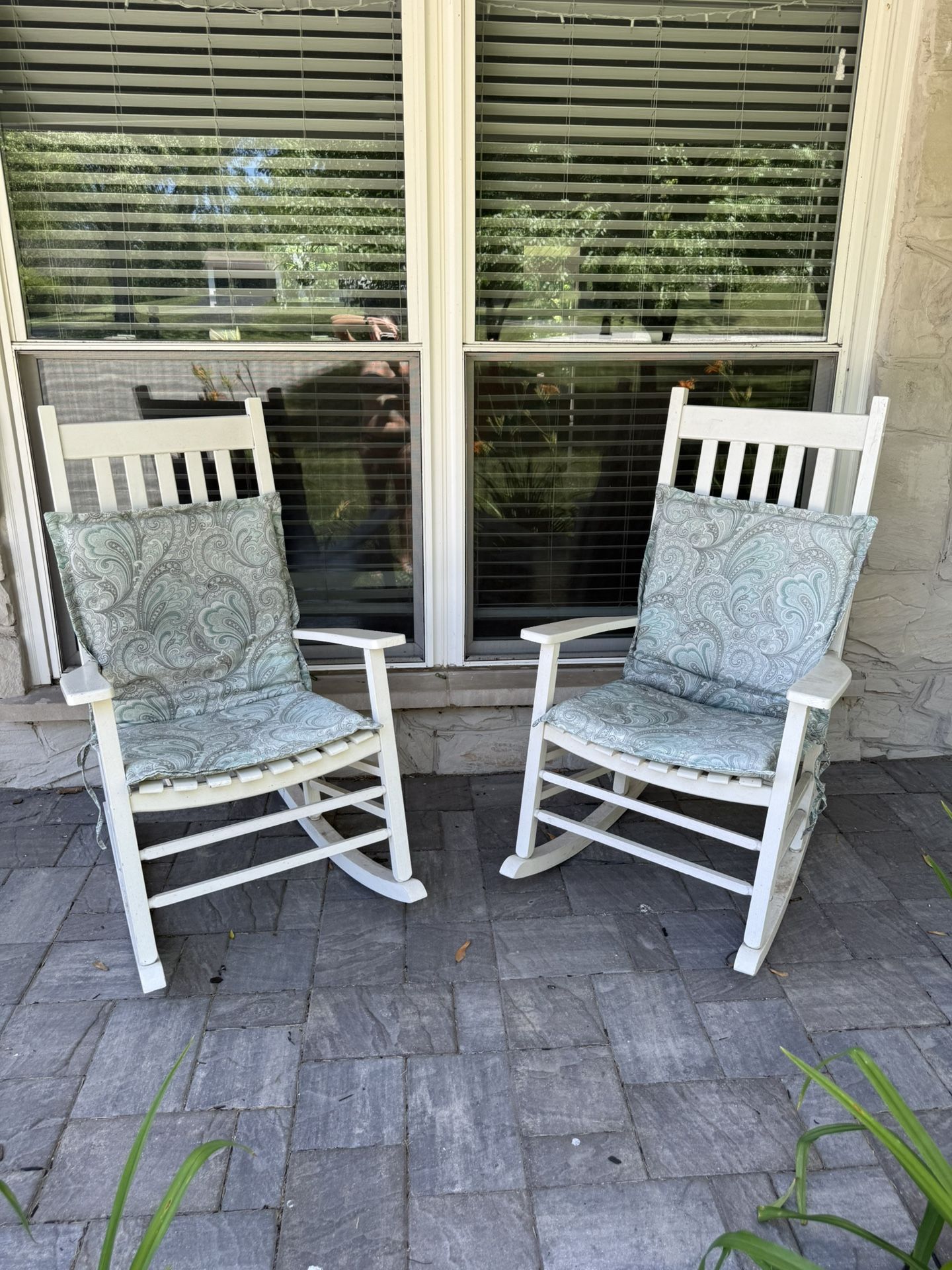 Rocking Chairs (set Of 2)