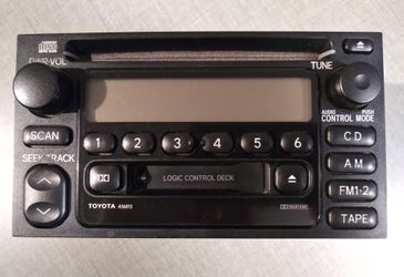 Toyota Tacoma Cassette / CD