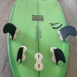 5’10” Egg Surfboard with Fins