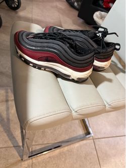 Kids sneakers size 4.5
