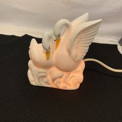 Vintage Porcelain  I.W. Rice Double Swan Electric Lamp