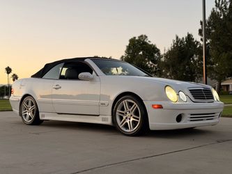 2001 CLK convertible coupe two door  Low mileage !!!!