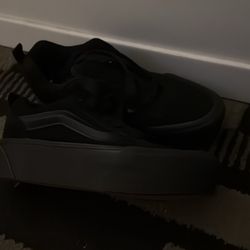 Black Platform Vans 