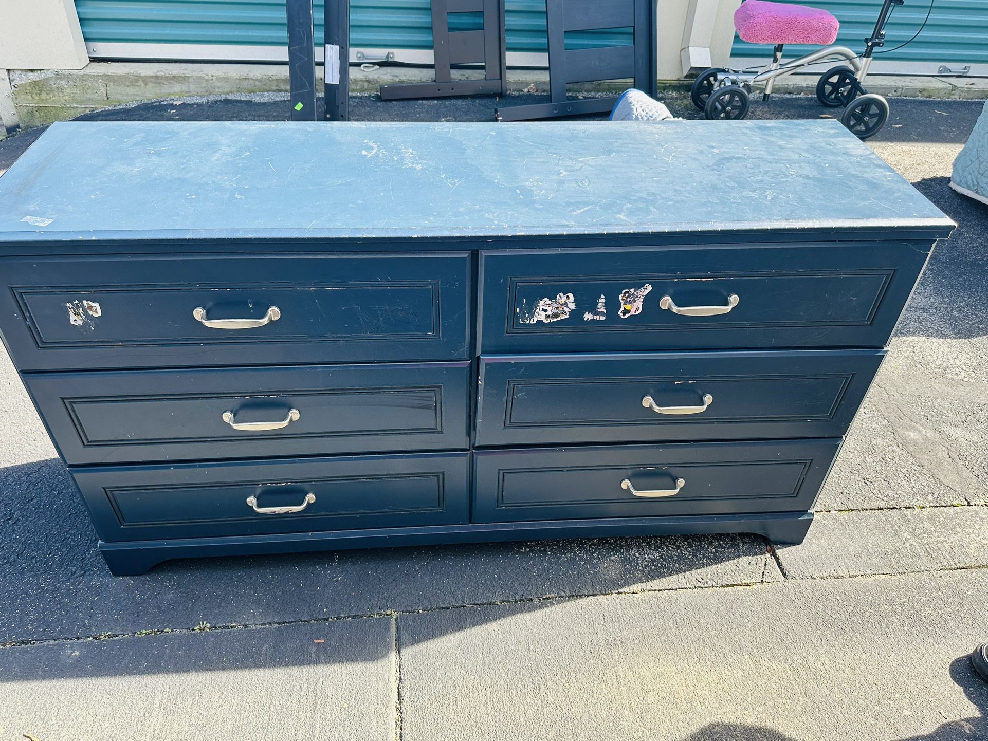 6 Drawer Dresser w/mirror (not pictured) Used
