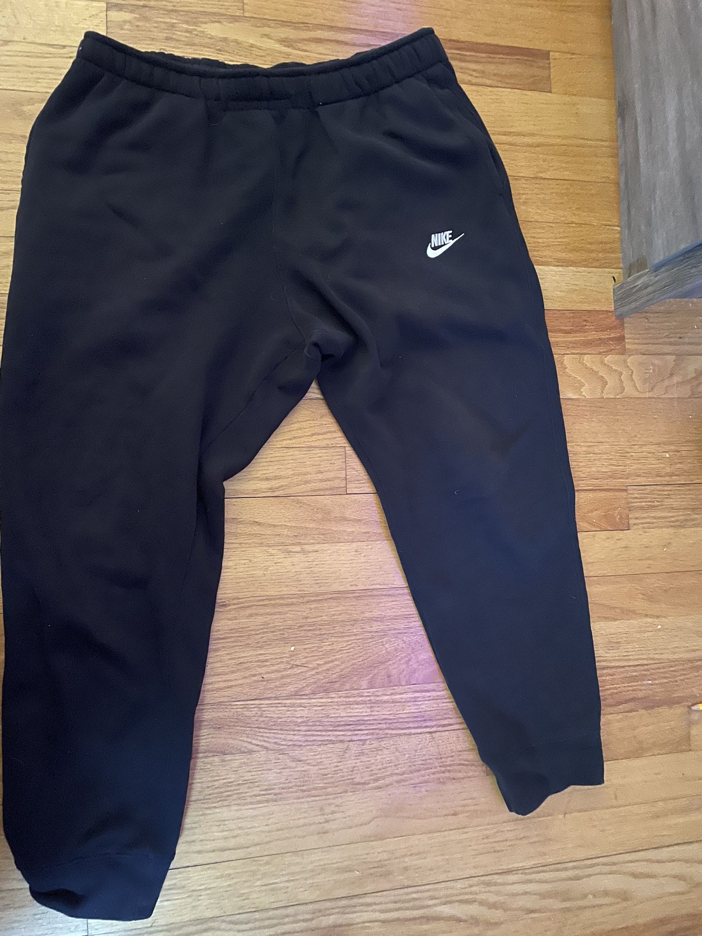 MENS NIKE SWEATPANTS XL