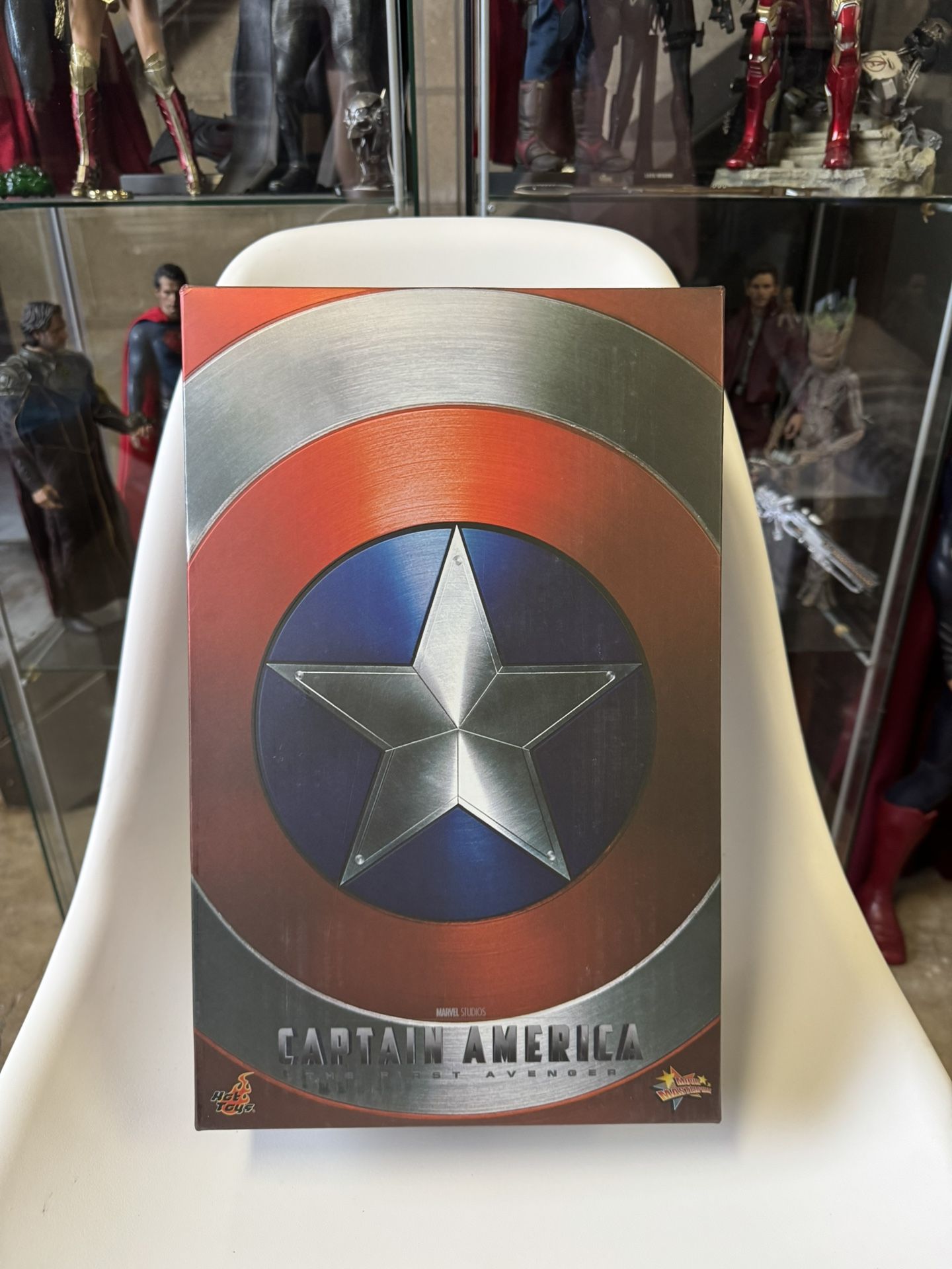 Hot Toys MMS156 Captain America First Avenger