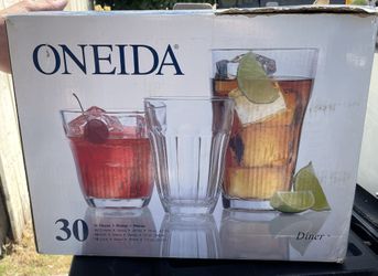 Oneida 30pc Glassware Set