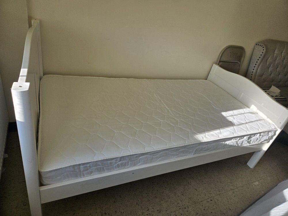 Twin Bed