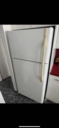 Refrigerator Works Perfectly!