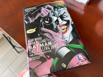 Batman: The Killing Joke Deluxe Edition Hardcover