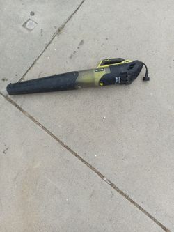 Leaf Blower