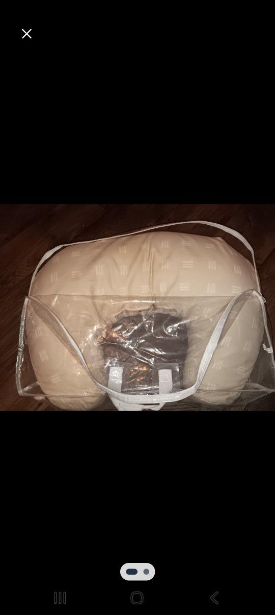 Breast Feeding Pillow 