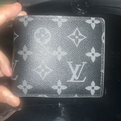 LV Wallet 
