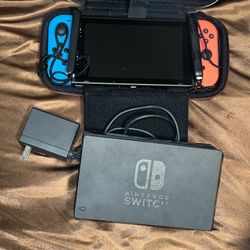 Nintendo Switch 