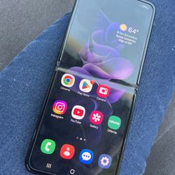 Samsung Galaxy Z Flip 3 5G❕$120 