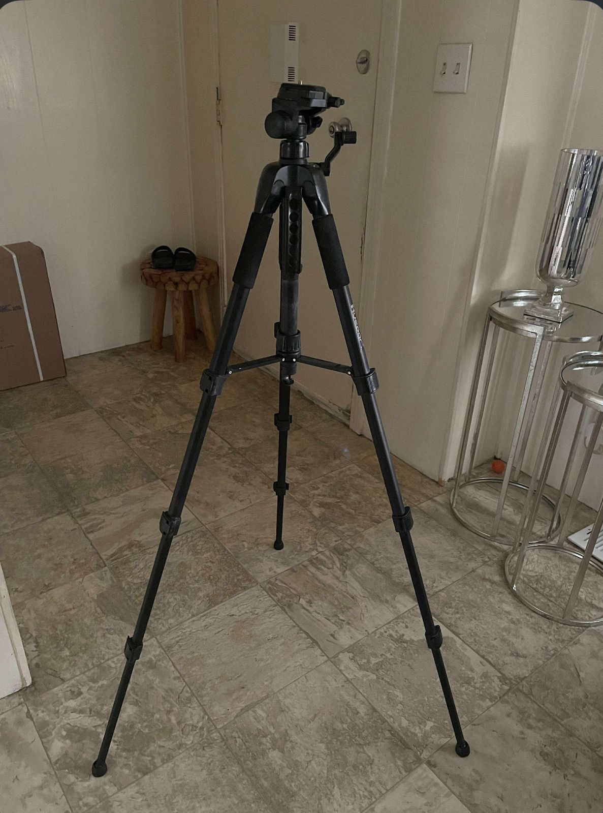 Huepar Laser Tripod (collapsible)