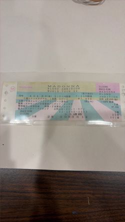 Madonna Blond Ambition world Tour 90 - Saigon Ticket