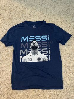 Messi kids size 10/12 shirt