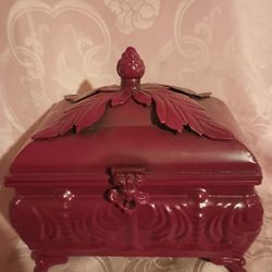 Victorian Metal Red Acorn Box