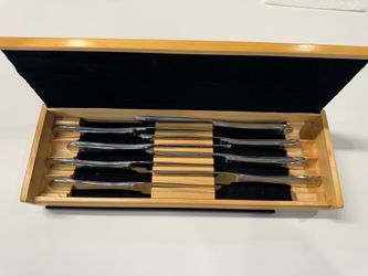 Zwilling J. A. Henckels Stainless Steel 8 Piece Knife set