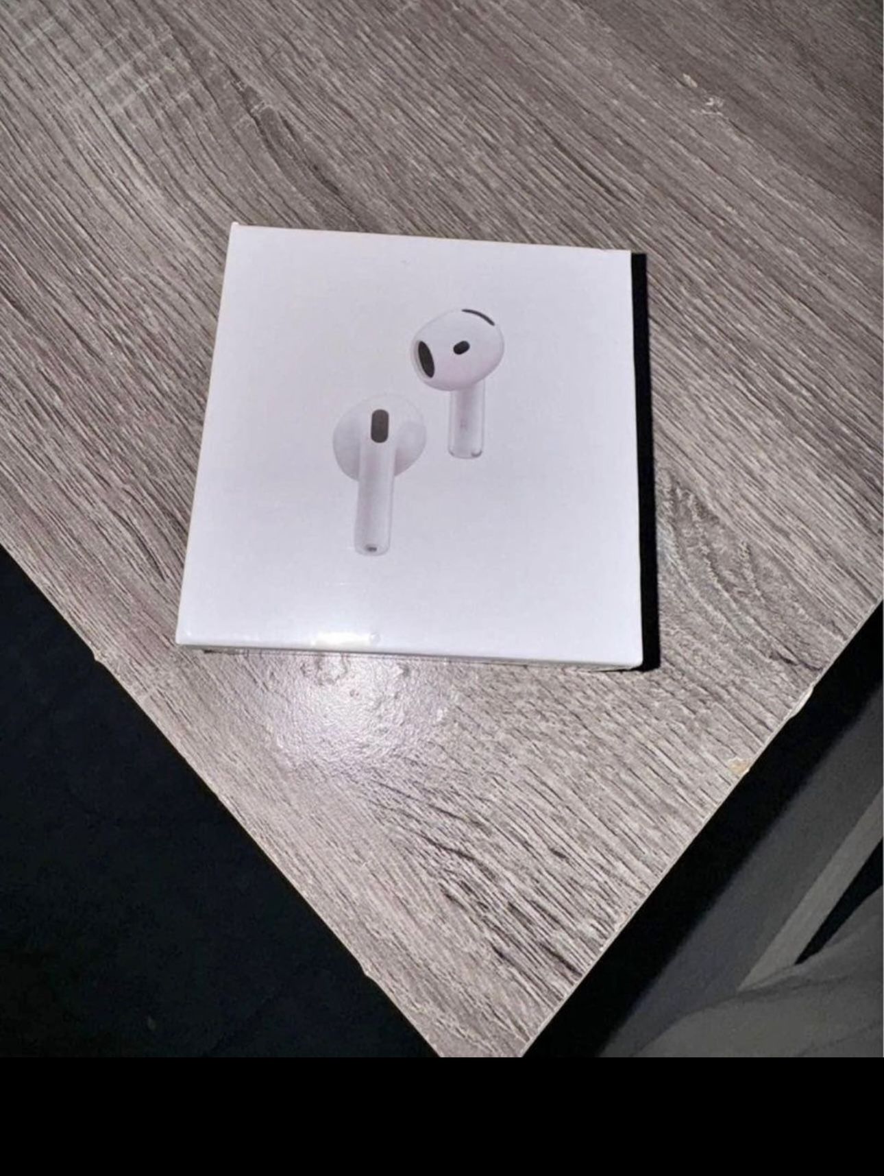 Airpods 4