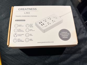 GR-8 Power Compact & Slim Travel Charging Station - International Power Adapter - Surge Protector