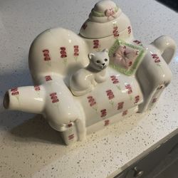 Tea Kettle 