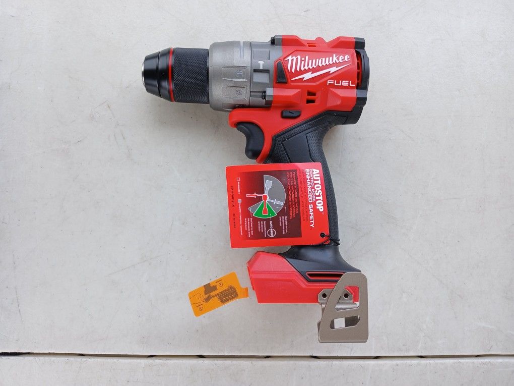 Roto Martillo Milwaukke 18v Brushless Fuel Solo Herramienta Nuevo
