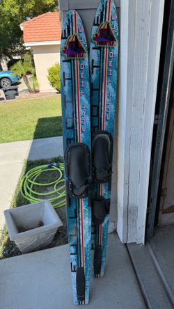 Water Skis