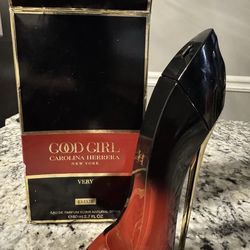 Very good girl perfume 80ML (CHECK CAPTION)
