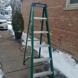 6 Ft WERNER Fiberglass Foldable Ladder 