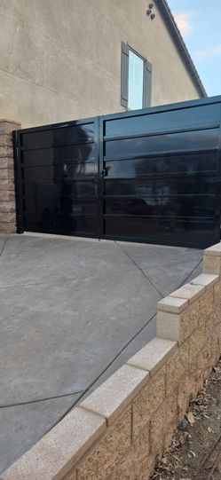 Black Metal Double Driveway Gate