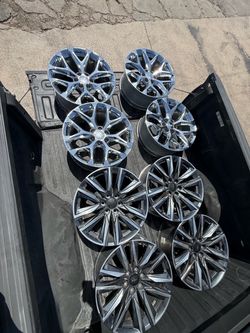 GM OEM SNOWFLAKES 22”