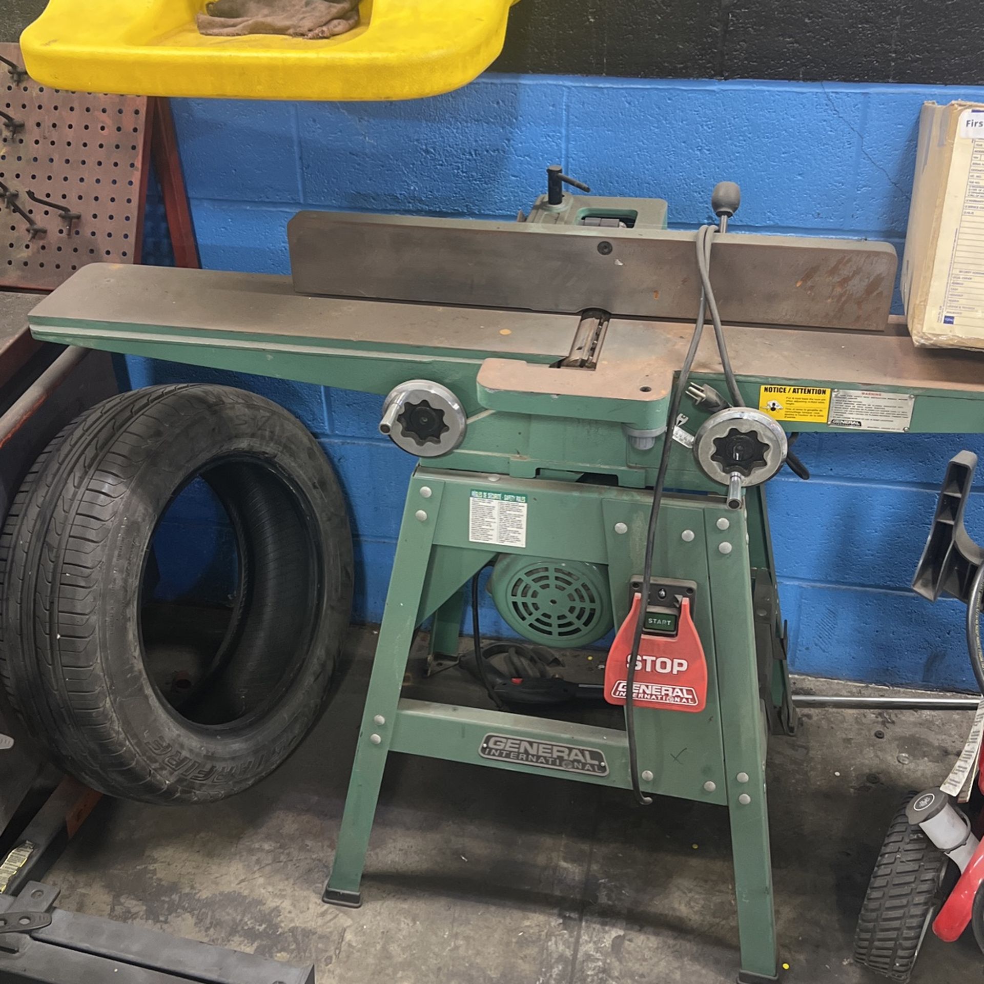 6’ General International Wood Jointer
