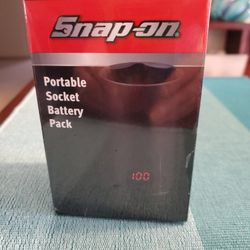 Snap-on Portable Socket Battery Pack