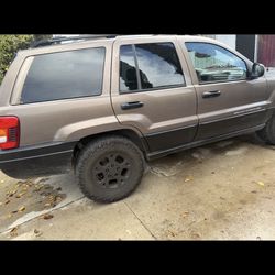 Jeep Cherokee Barata