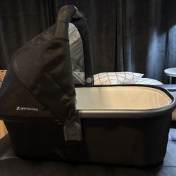Uppababy Bassinet Attachment v2 