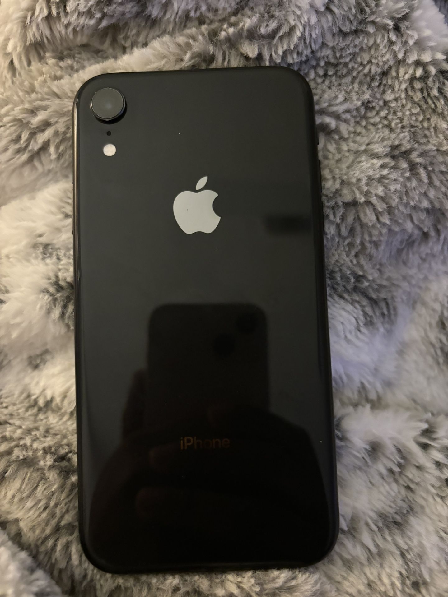 iPhone, XR